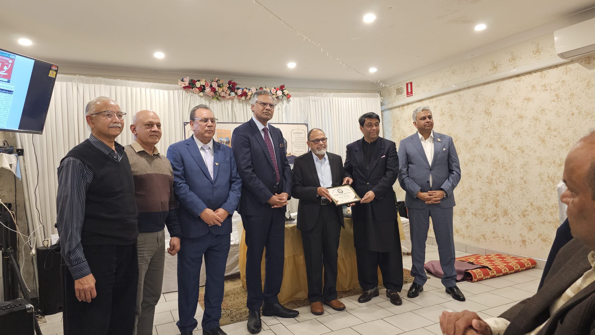 At the Allama Iqbal Society Circle award evening at Maharaja Restaurant, Sydney, where the President received the Community Service Award